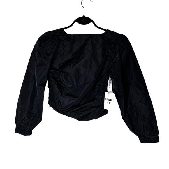 Aritzia Sunday Best Petal Blouse - Picture 11 of 16